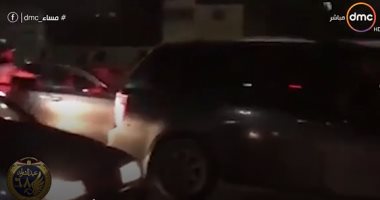 شاهد.. لحظة سرقة هاتف من سيارة أعلى الطريق الدائرى