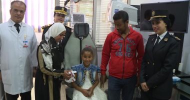 وزير الداخلية يوجه بإجراء عمليتين زرع أجهزة سمعية لطفلين 