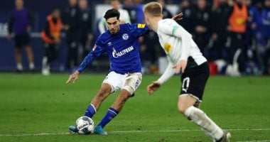 بوروسيا دورتموند يستضيف شالكه مع عودة منافسات الدورى الألمانى 
