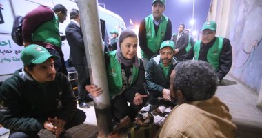 صور.. وزيرة التضامن  تطلق حملة لإنقاذ المشردين والأطفال بلا مأوى