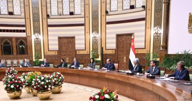 الرئيس السيسي لوفد المديرين التنفيذيين للبنك الدولى : نتطلع لاستمرار التعاون مع البنك الدولى فى إطار دعم جهود التنمية.. ويؤكد: مياه النيل حيوية بالنسبة لمصر.. والوفد: رصدنا تغييرات إيجابية منذ زيارتنا فى 2014