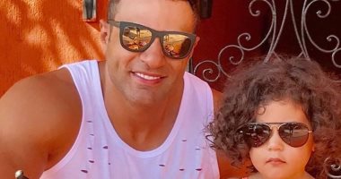 محمد نور يحتفل بعيد ميلاده مع ابنته عليا.. صور
