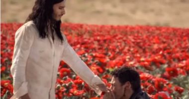 نتفليكس تثير الجدل بمسلسل "messiah".. الشبكة التليفزيونية تروج للمثلية وتستفز المسلمين والمسيحيين بعمل فنى ضعيف.. وخالد أبو النجا كومبارس فى دور ضابط مخابرات إسرائيلى يقبل يد المسيح الدجال