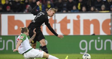 هاتريك هالاند يقود ريمونتادا دورتموند أمام أوجسبورج فى الدوري الألماني.. فيديو 