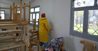 صور.. جامعة القناة تواصل تجديد مدرسة الفصل الواحد بالكيلو 12