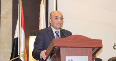 وزارة العدل تترجم بيانها عن مشاركتها بمعرض القاهرة الدولى للتكنولوجيا للغة الفرنسية