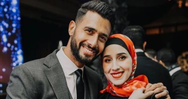 قصة صور.. نجوم الكرة و المدام يرفعان شعار " معاك بضحك بصوت عالى "