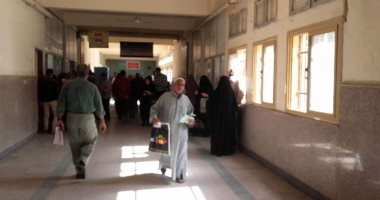 مرضى التأمين الصحى بدمياط يشكون نقص الأدوية.. ومدير التأمين الصحى يرد