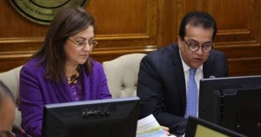 وزيرا التخطيط والتعليم العالى يناقشان الخطة الاستثمارية لوزارة التعليم العالى 