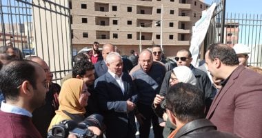 وزيرة الصحة توجه بدراسة تحويل وحدة صحة بالأقصر لمركز طبى يشمل أغلب التخصصات