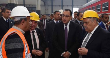 مدبولى من مصنع سيماف: مستعدون لاستيعاب منتجات المصنع ضمن منظومة النقل