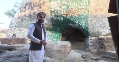 صور.. أكاديمى سعودى يدعو لإنشاء تلفريك لغارى حراء وثور فى مكة 