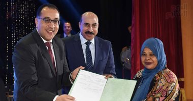 محافظ أسوان: الرئيس السيسي وفّى بوعده بتعويض أهالى النوبة