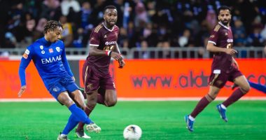 التعادل السلبى ينهى مواجهة الشباب والهلال فى الدورى السعودى 