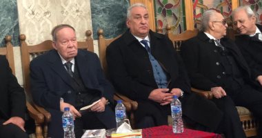 نقيب المحامين وفتحى سرور وأبو شقة يشاركون فى عزاء الراحل محمود السقا