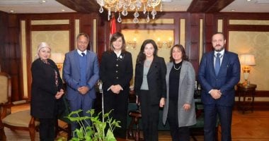 وزيرة الهجرة ومدير برنامج الأغذية العالمي يبحثان التعاون فى مكافحة الهجرة غير الشرعية