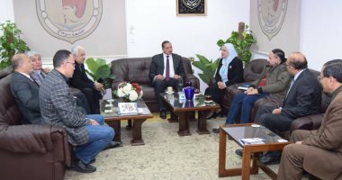 جامعة سوهاج تستقبل اللجنة العليا لزراعة الأعضاء البشرية