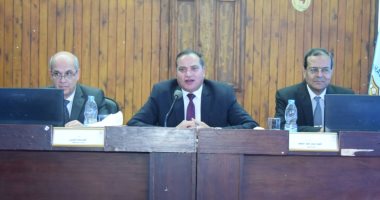 جامعة سوهاج تناقش أخر الإستعدادات لانطلاق مؤتمر قضايا السكان 
