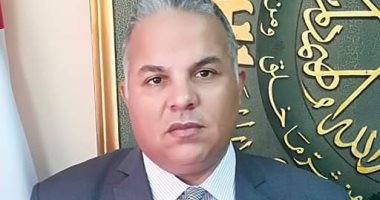 استبعاد رئيس لجنة بالإسماعيلية اصطحب طالبا بالإعدادية لاستكمال الامتحان بمكتبه