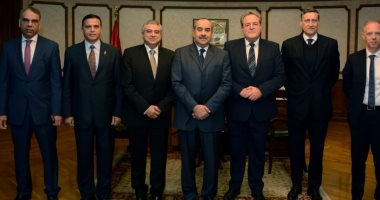 سفير ألمانيا يشيد بالمطارات المصرية.. واستئناف خط دوسلدورف الصيف المقبل   