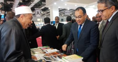برنامج معرض الكتاب غدًا الخميس.. الفنان مصطفى شعبان وهانى عازر أبرز الحضور 