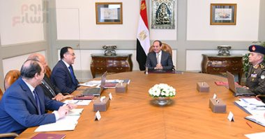 السيسى يبحث مع قيادات الدولة ملف سد النهضة وحماية حدود الدولة وتأمينها  