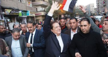 محمد أبو العينين يلتقى أهالى المنيب بالجيزة فى جولة انتخابية (صور)