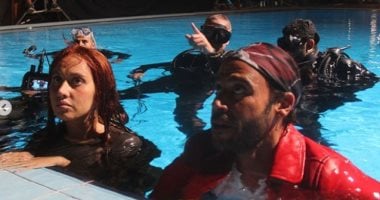 ياسمين رئيس تتدرب على الغرق فى "لص بغداد".. وتعلق: أجمل وأصعب مشهد