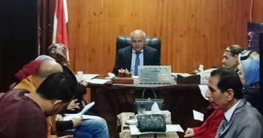 وكيل صحة الغربية يجتمع بمديري الإدارات لمناقشة تطوير المنظومة الصحية
