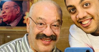 فيديو ساخر لـ"أوس أوس"على تويتر.. وصلاح عبد الله يعلق: ربنا يلطف بشبابنا