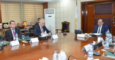 التنمية المحلية: إعداد أول دراسة لتقييم رضا المواطنين عن المحليات بسوهاج وقنا