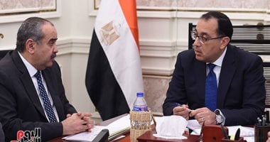 وزير الطيران: عودة السائحين إلى بلادهم بعد انتهاء مدة برنامجهم السياحى