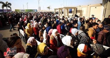 برنامج معرض الكتاب غدا السبت.. عرض فيلم "الكنز" ولقاء مع عبد الرحيم كمال