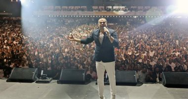 بعد طرحه هيعيش يفتكرني.. عمرو دياب يحيى حفلا غنائيا فى جدة 7 فبراير