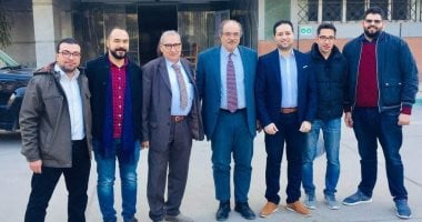 خبير عالمى يجرى عملية نادرة فى وحدة الأشعة التداخلية بمستشفيات جامعة الزقازيق 
