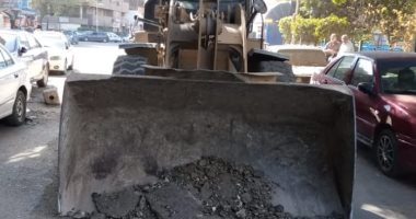 استجابة لسيبها علينا.. إزالة أحجار ومطب عشوائى في العجوزة (صور)