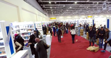 صور.. 189 ألفا و600 زاروا معرض القاهرة الدولى للكتاب فى يومه الثالث