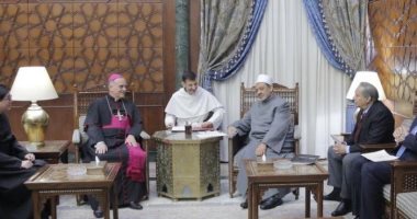 شيخ الأزهر: مد جسور التعاون بين المؤسسات الدينية فى العالم ضرورة ملحة