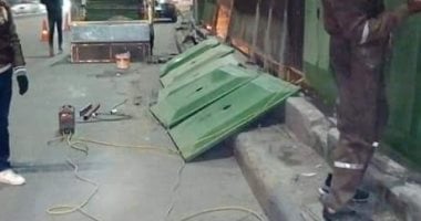 صور.. محافظة الجيزة: تركيب حواجز رؤية بمحور صفط اللبن لحماية المواطنين