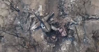 من الجو.. شاهد مكان تحطم طائرة إخماد الحرائق بأستراليا