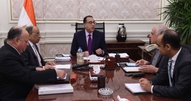 رئيس الوزراء يكلف بإحداث نقلة حقيقية فى جودة الطرق والنظافة بالقاهرة والجيزة