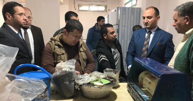 صور.. ضبط مصنع غير مرخص لإنتاج الحلويات فى بنى سويف