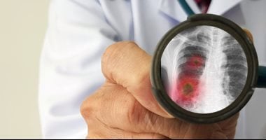 باختصار.. أهم الأخبار العربية والعالمية حتى الـ12 ظهرا.. إصابة 3 أشخاص فى قصف استهدف مبنى السفارة الأمريكية بالعراق.. أستراليا تعلن تسجيل خامس حالة إصابة بفيروس كورونا الجديد.. وزلزال يضرب جزر سولومون