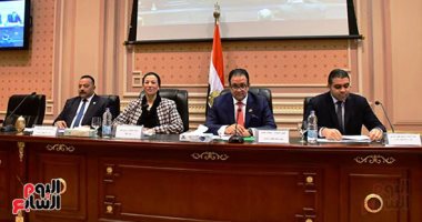 حقوق إنسان البرلمان: مصنع السماد بحلوان كارثى ويتسبب بأمراض خطيرة للعاملين
