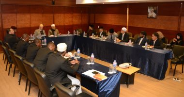 لقاء يضم رؤساء فروع منظمة خريجى الأزهر بالخارج وعضو بهيئة كبار العلماء