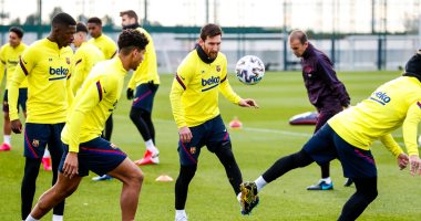 برشلونة ضد ليجانيس.. حداد كوبى براينت يتصدر مران البارسا.. صور