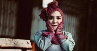 نسمة يحيى مصممة أزياء وموديل من قصار القامة وحلمها أتيليه عالمى لتصميماتها