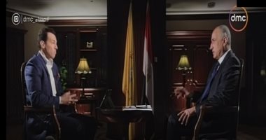طارق عامر لـ"رامى رضوان": متفائل بـ2020.. ونستهدف إصدار 5 ملايين كارت "ميزة"