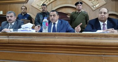 رئيس جنايات الزقازيق لصيدلى يتاجر بالمخدرات: أنت سبب الداء
