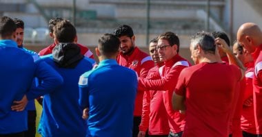 فيديو جراف .. الأهلي يتفوق على أندية السودان 7 فوز و 3 خسارة قبل مواجهة الهلال